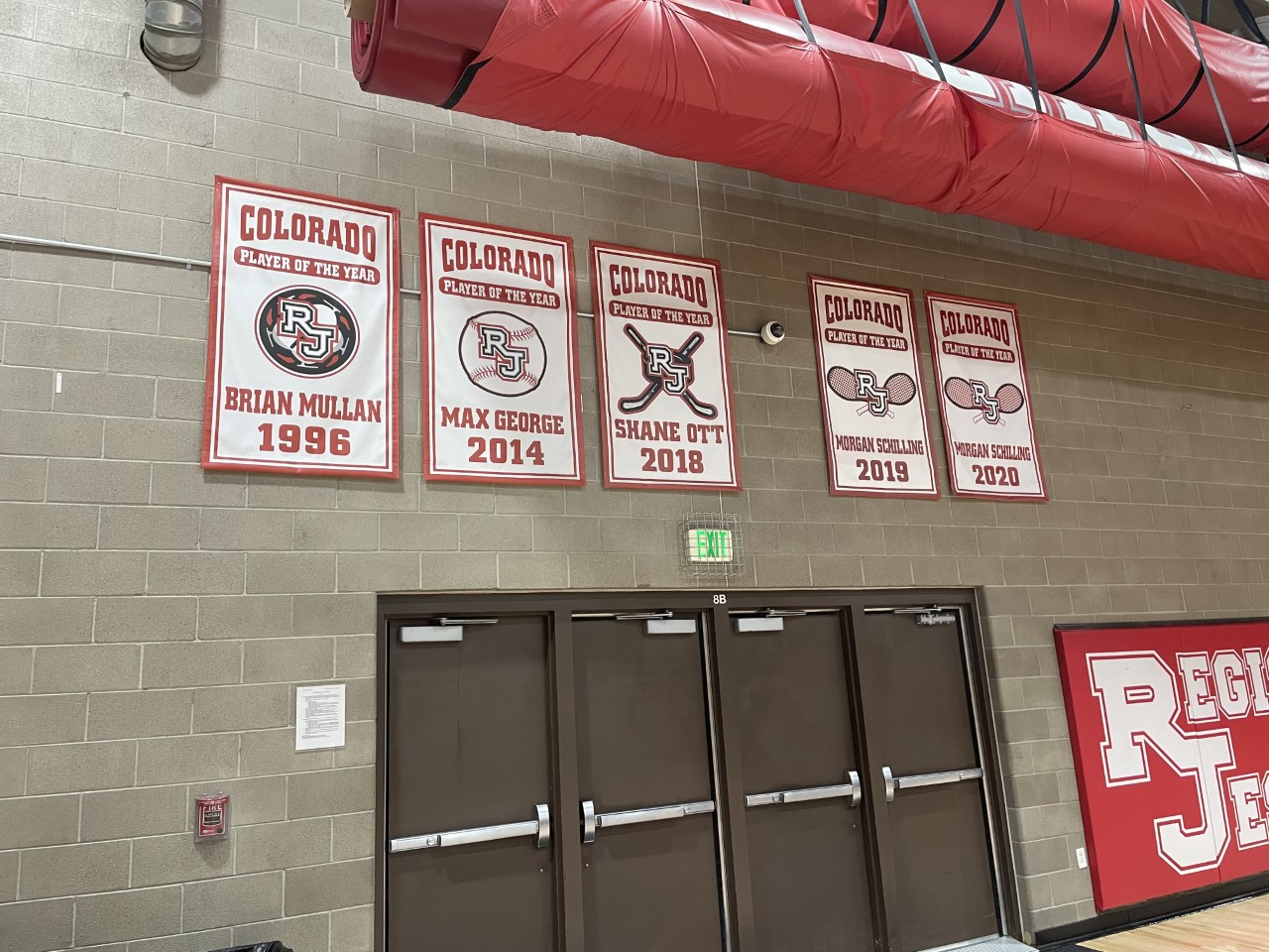 gym-wall-banners